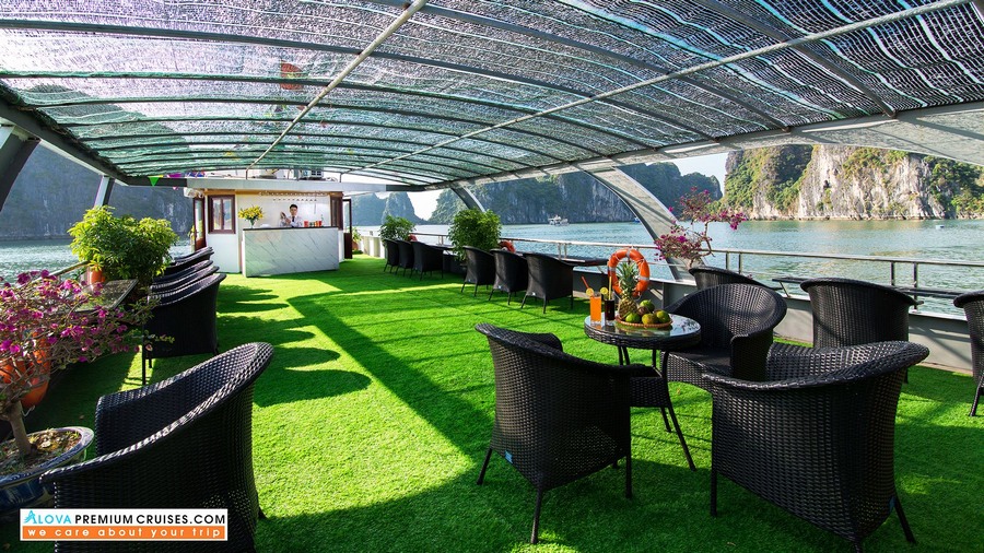 Du thuyền Alova Premium cruise