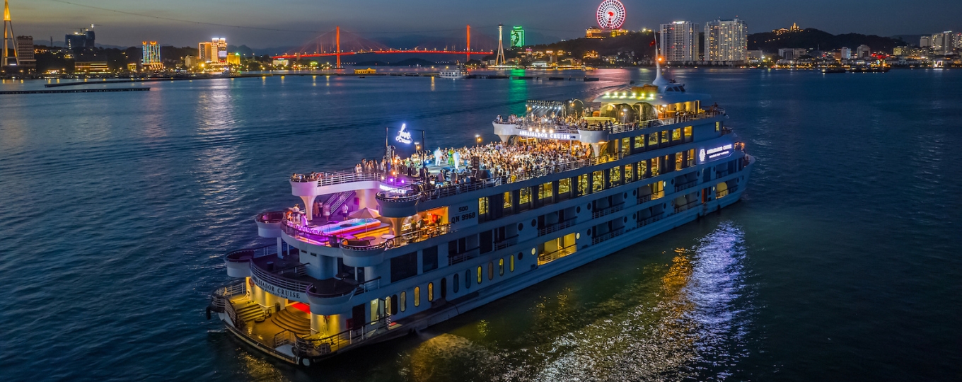 Tour ăn tối - Du thuyền Ambassador