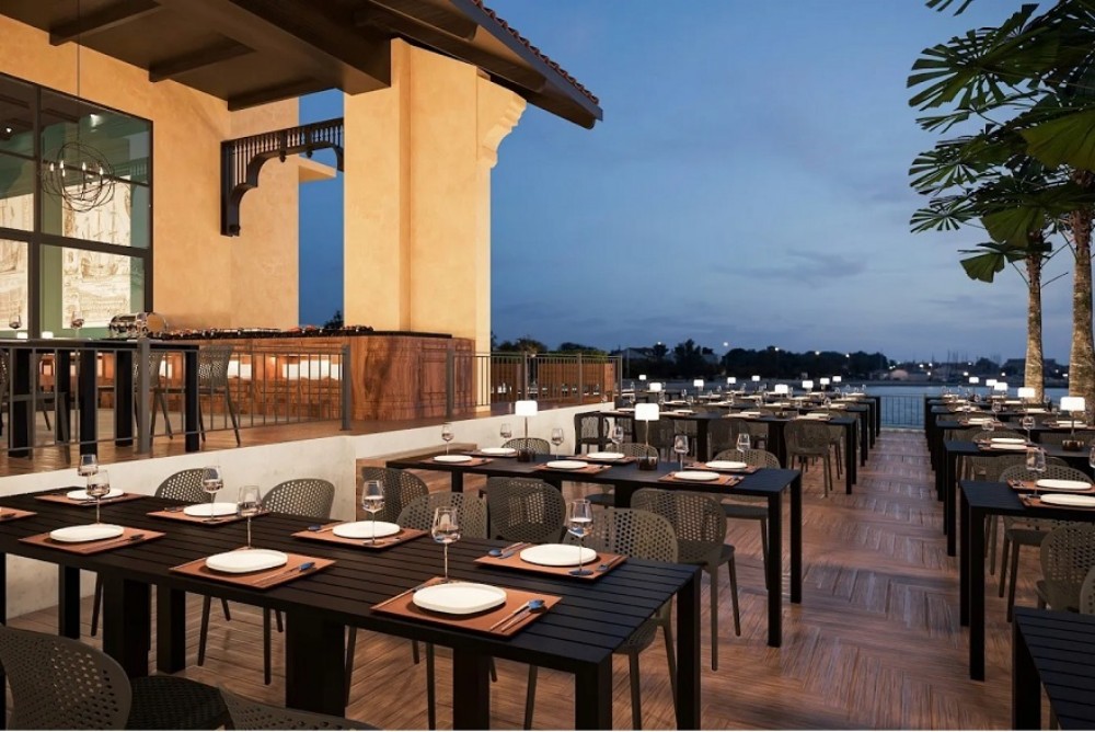 Nhà hàng ga hải sản Hạ Long- View cảng biển 